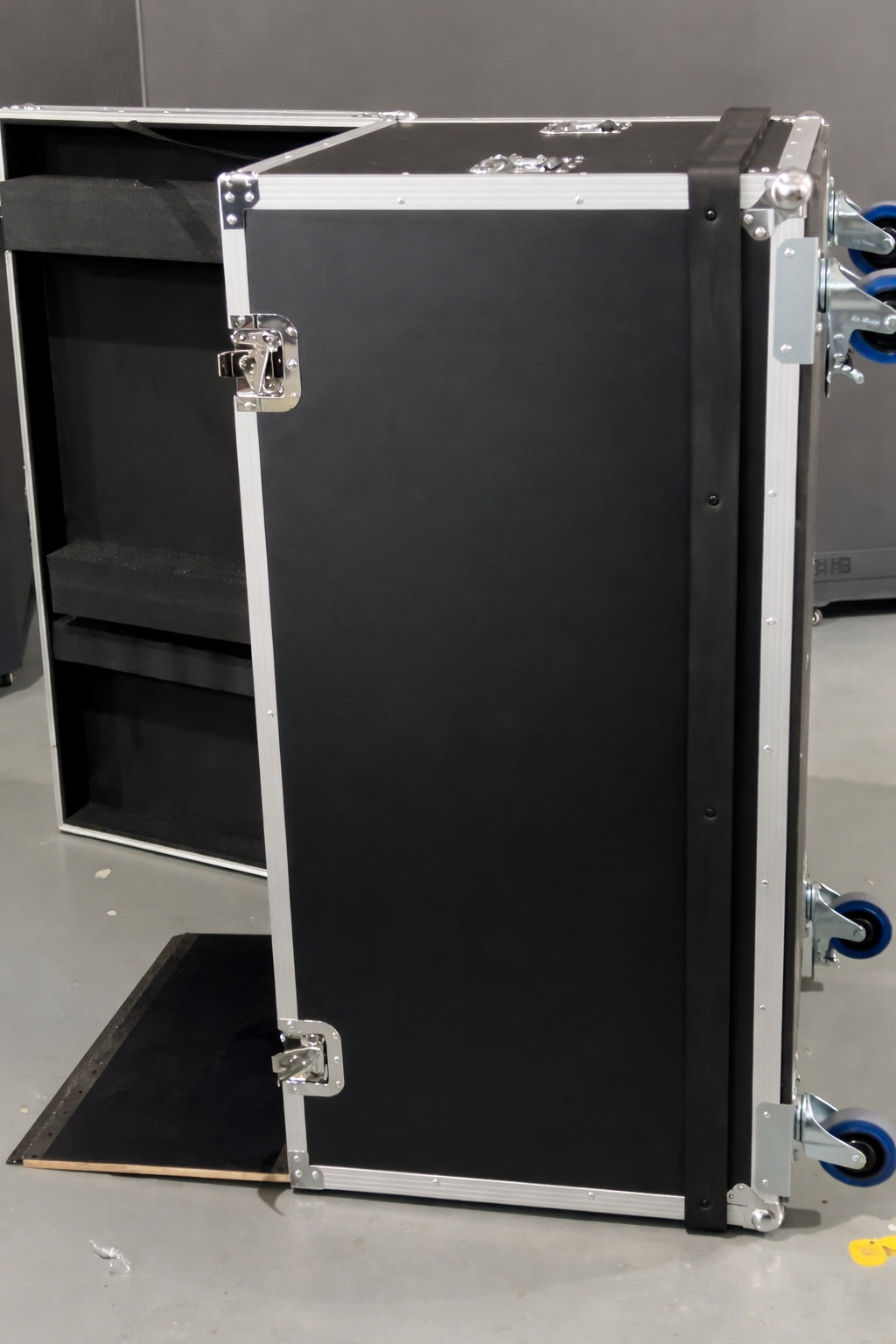 Foldable LED Reception Display | Scalable Front Desk Screen for Events & Rental