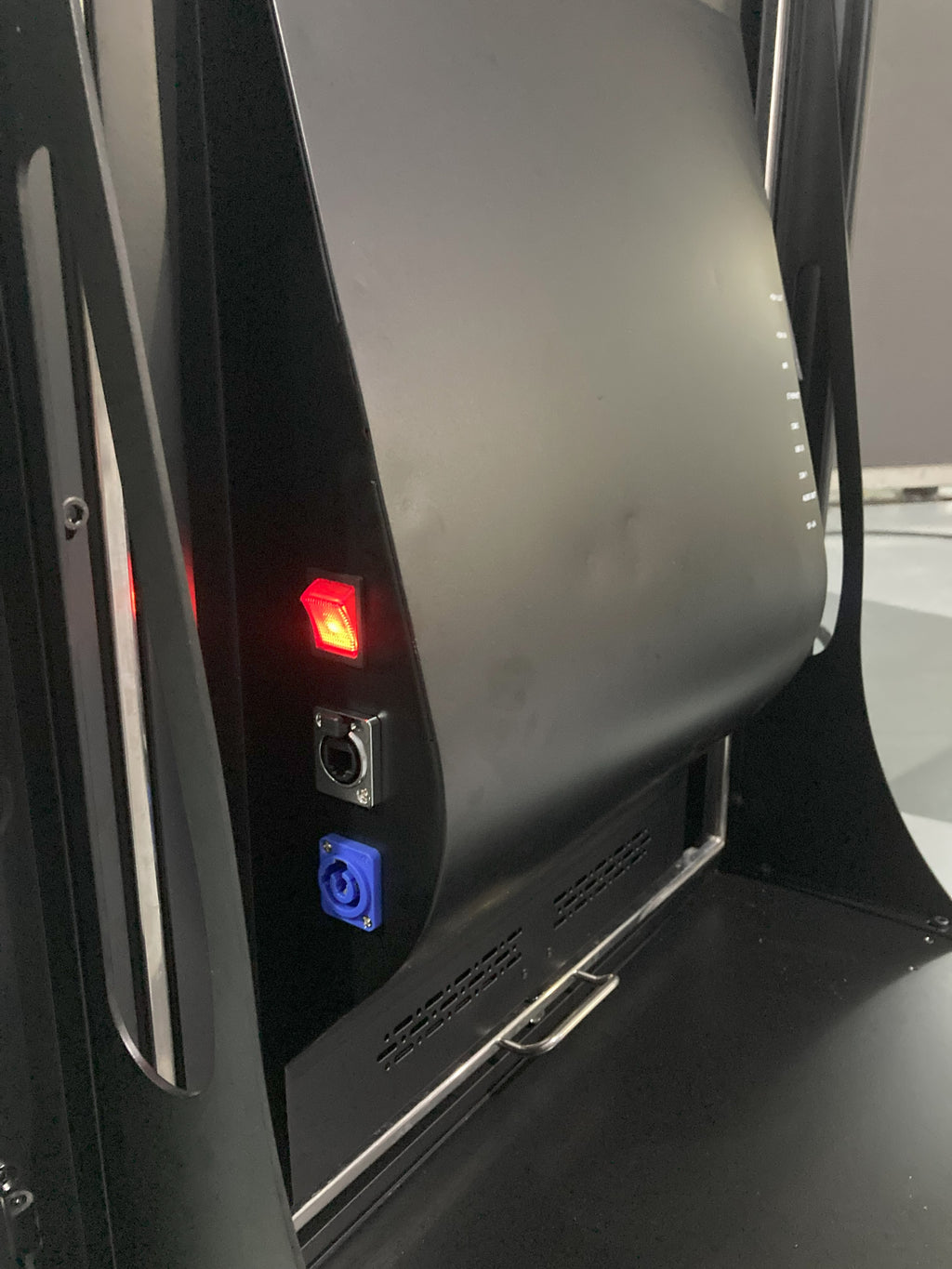 P1.53 Mobile LED Poster Display | Portable Retail Digital Signage - Ultra HD