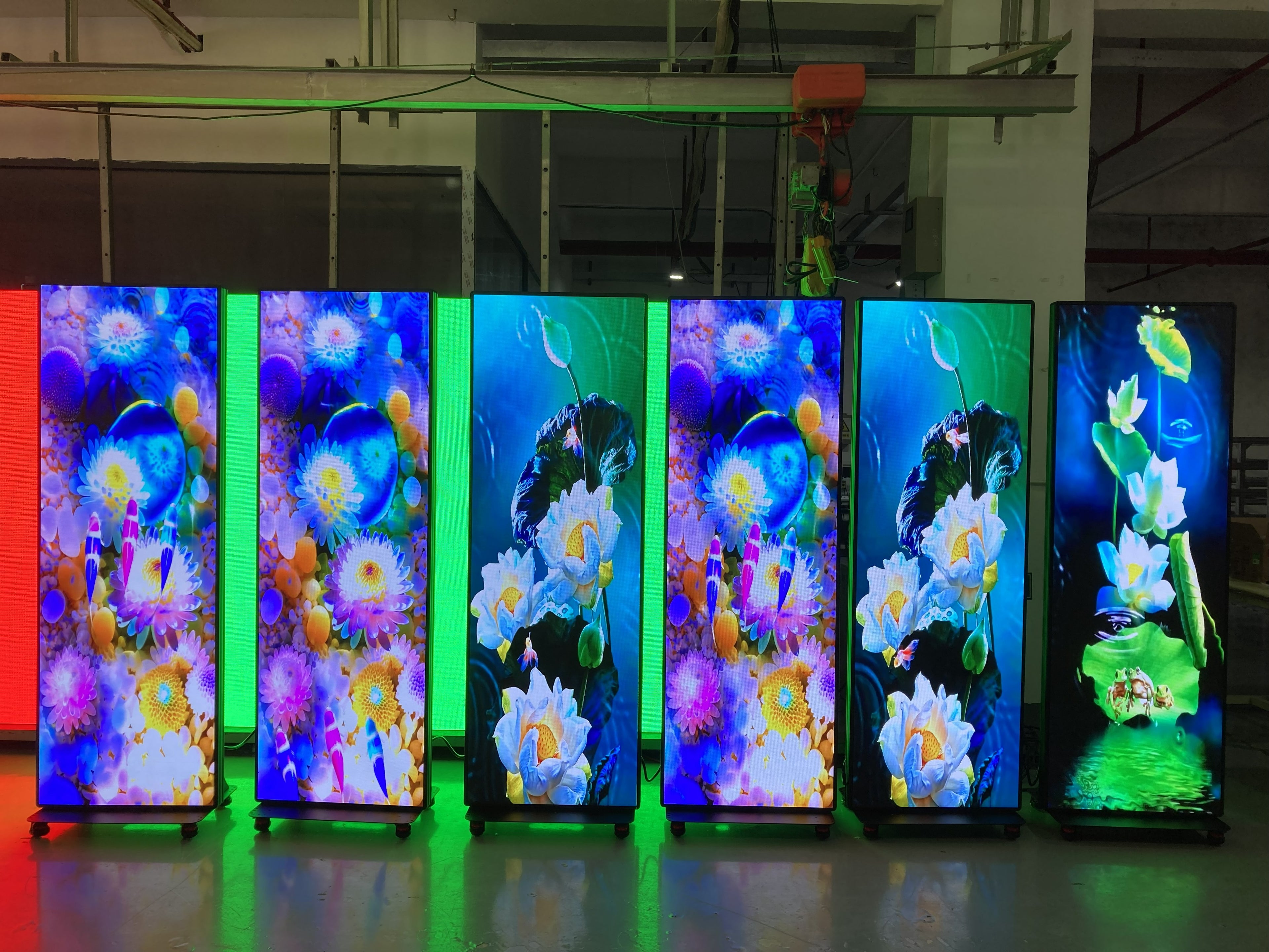 P1.53 Mobile LED Poster Display | Portable Retail Digital Signage - Ultra HD