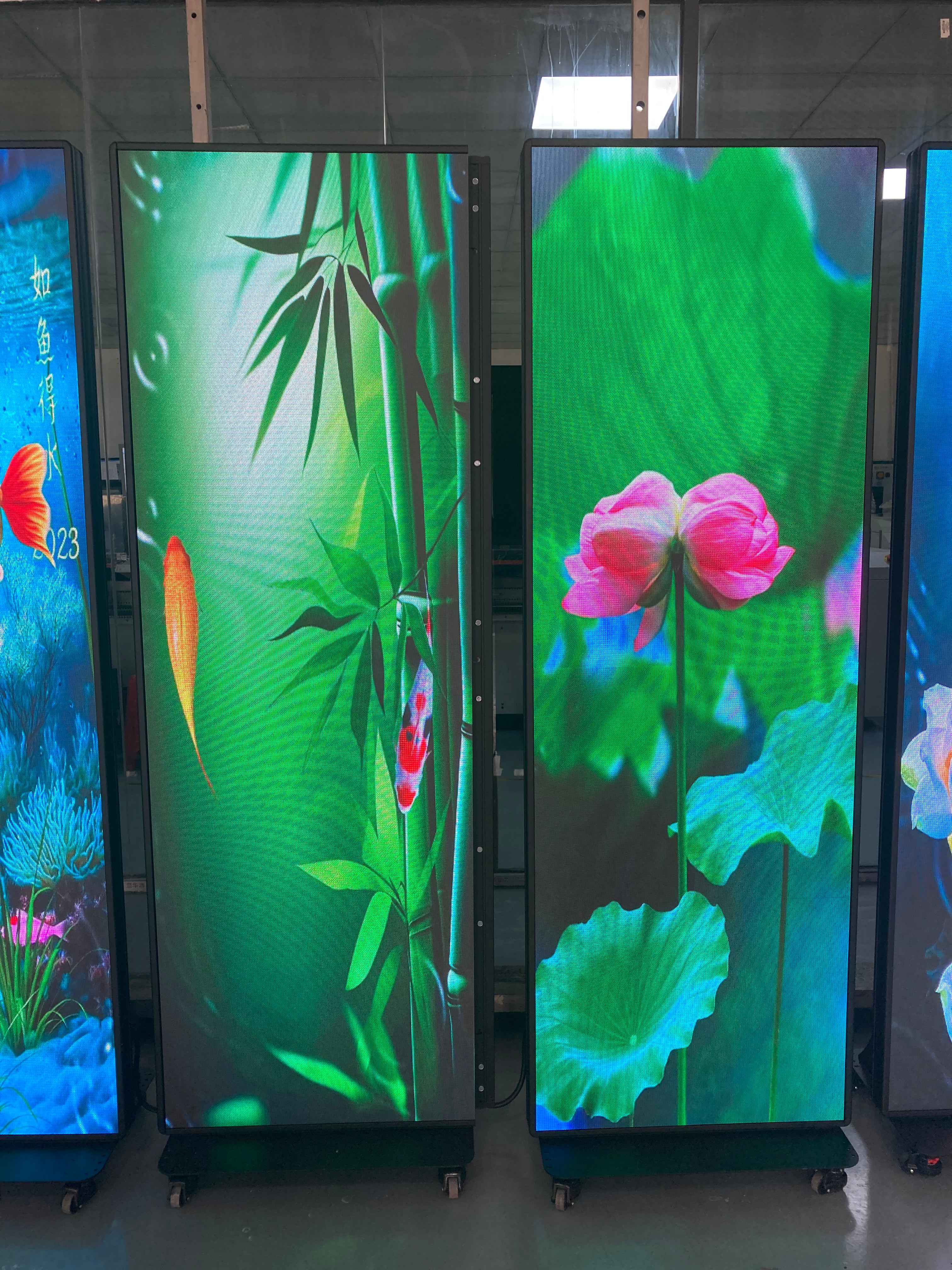 P1.53 Mobile LED Poster Display | Portable Retail Digital Signage - Ultra HD