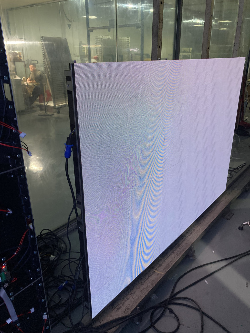 Pantalla LED de Video Fija para Interiores | P1.25 / P1.53 / P1.86 / P2.0 / P2.5 / P3.076 | Servicio Frontal