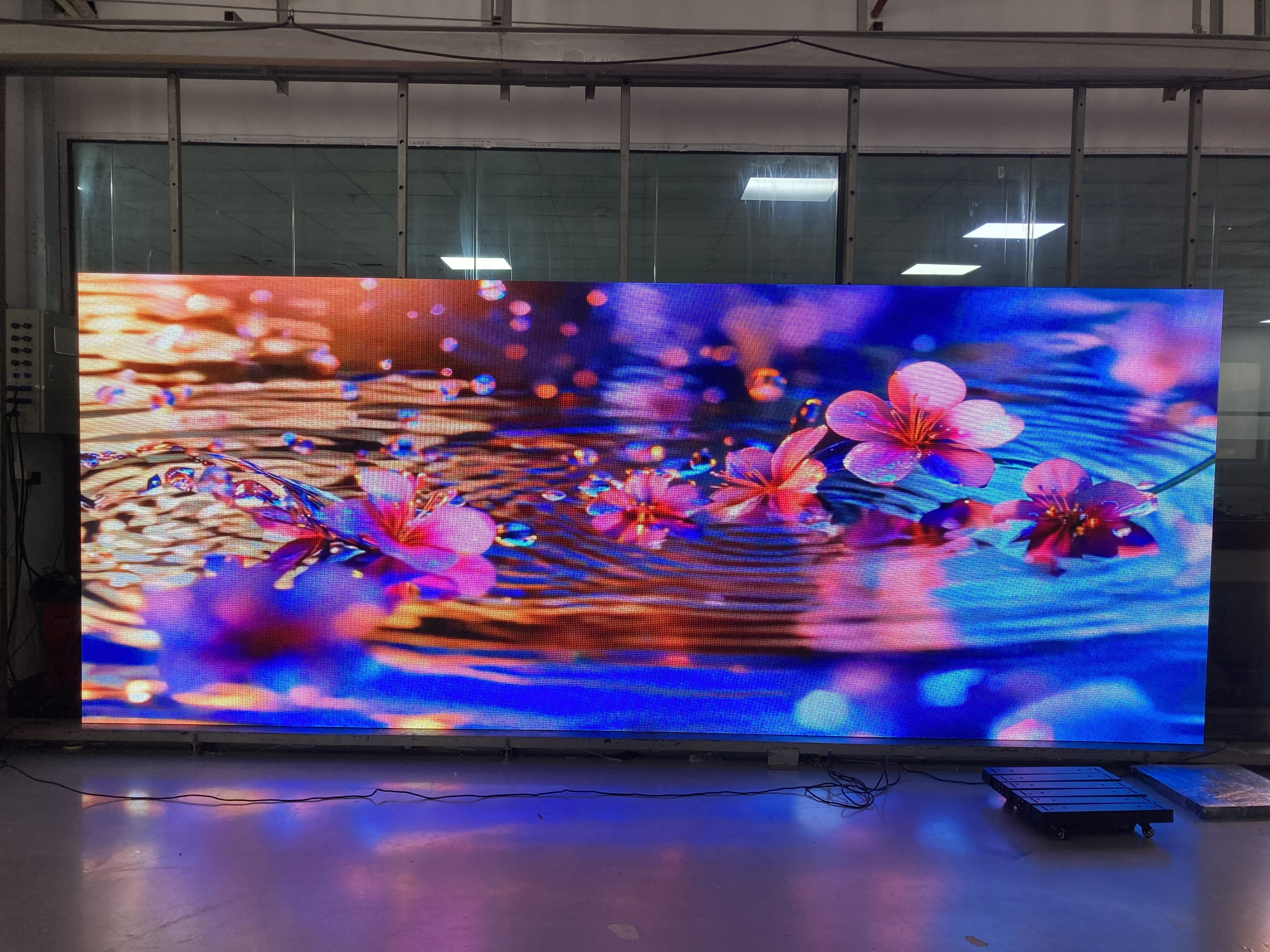 P1.95 Indoor Rental LED Display | HUB Connection