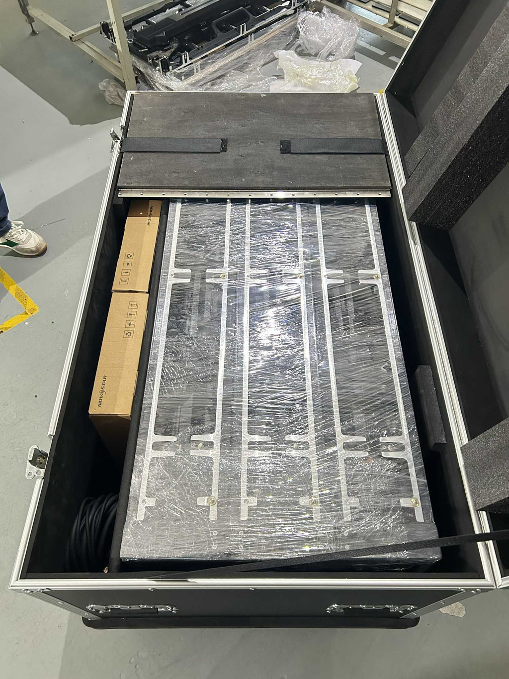 Foldable LED Reception Display | Scalable Front Desk Screen for Events & Rental